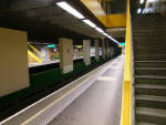 Vue générale des quais de la station