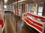 Intérieur de la voiture 332
