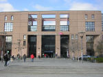 Façade de la gare côté Villette