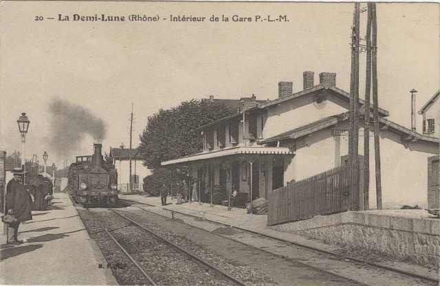 Tassin, la gare d’Ecully-La-Demi-Lune (AM Lyon)