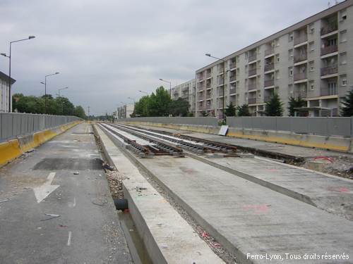 Les voies de T4 vers la Gare de Vénissieux