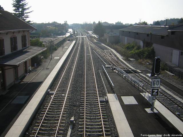 Villars, vue en direction de Lyon depuis la passerelle