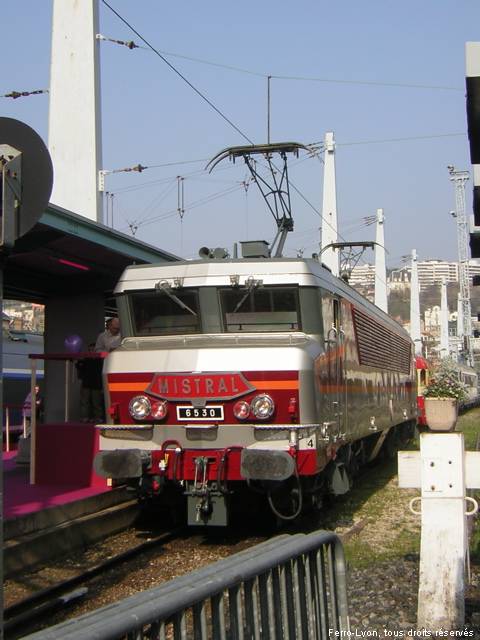 La CC6530 plaquée Mistral