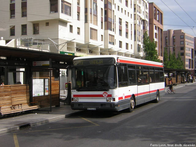 Bus 59 à la Part-Dieu le 12 août 2011