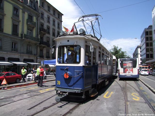 Motrice n°70 à la station Rive