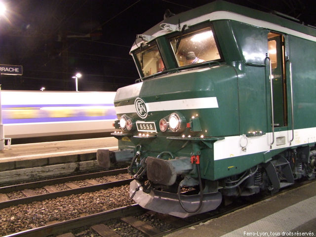 La CC 6558 en tête de son train spécial