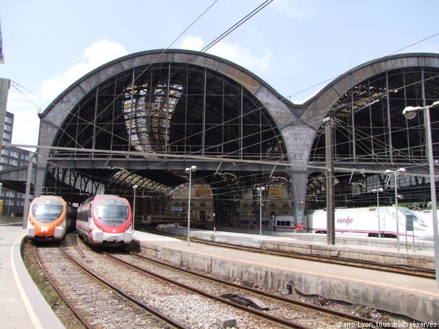 Intérieur de l’Estació de França, juin 2014