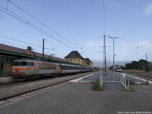 Gare de Latour-de-Carol - Enveitg, juin 2014