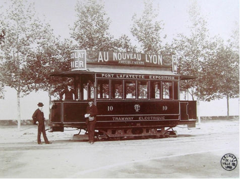 Motrice n°10 du tramway système Claret et Vuilleumier