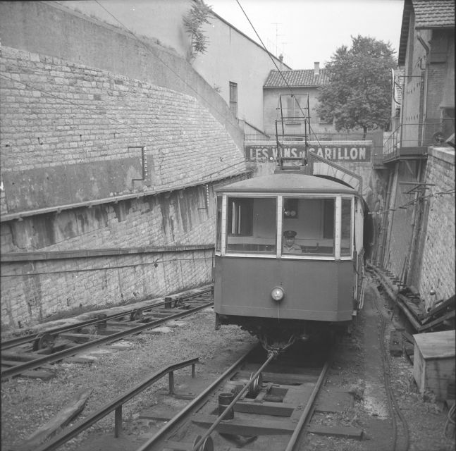 Train de la ficelle arrivant en gare de la Croix-Rousse le 25 juillet 1967 (Doc. BM Lyon)