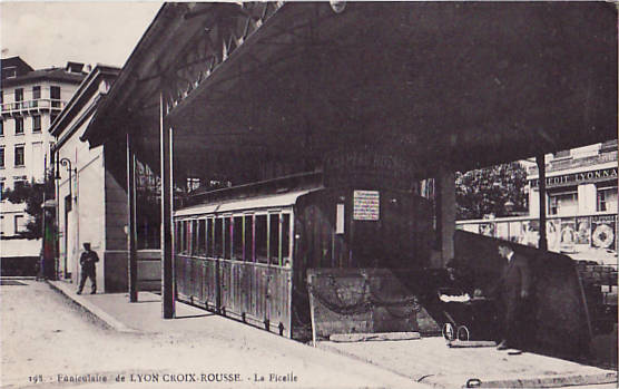 Rame de la ficelle en gare de la Croix-Rousse après la première guerre mondiale