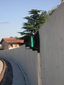 Signal à voie libre (août 2007, Décines Grand Large)