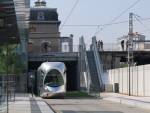 Entrée de la première rame inaugurale en station